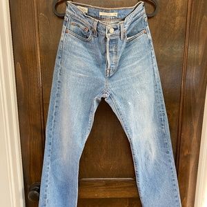 Levi’s Wedgie Straight Fit Jeans